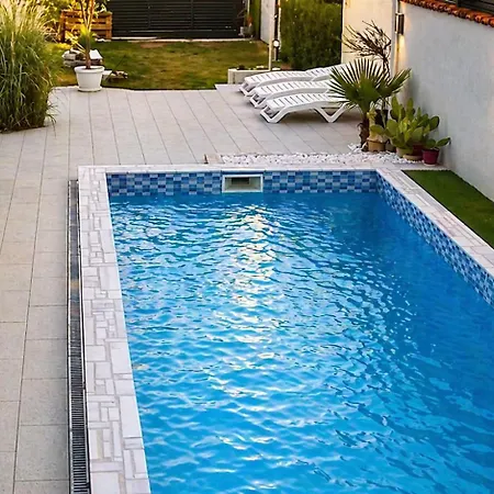 Ilta White Apartamento Mostar